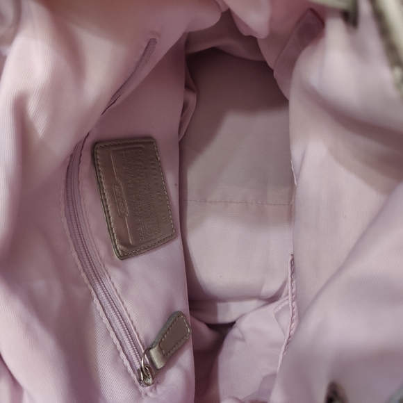 Coach Kyra Daisy Signature Medium Backpack Off white &  khaki B1276-F19715 - Picture 8 of 8